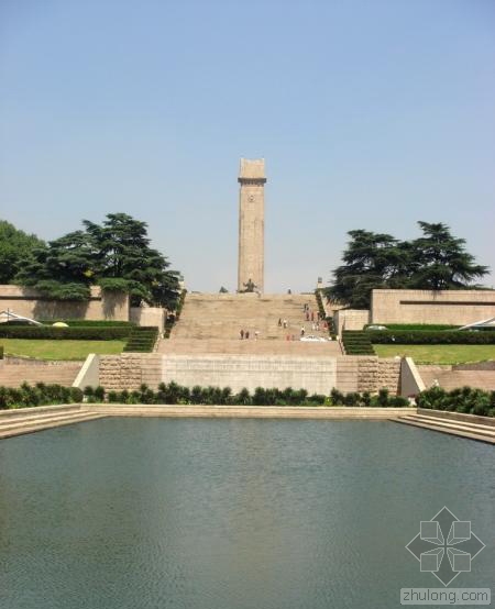 雨花臺(tái)烈士陵園第4張圖片 雨花臺(tái)烈士陵園第4張圖片